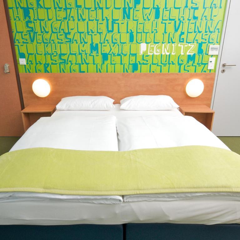 Hotel Fraenkische Schweiz-Pegnitz Quarto foto