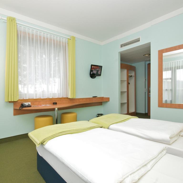 Hotel Fraenkische Schweiz-Pegnitz Quarto foto